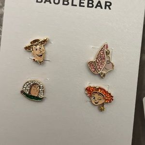 Baublebar x Pixar 2pair character studs